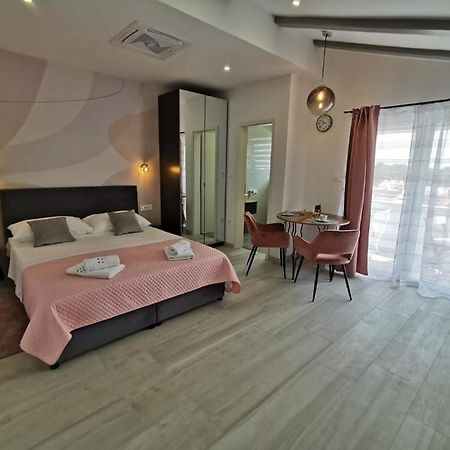 Ferienwohnung New Nikolina 4 Star Mali Lošinj Exterior foto