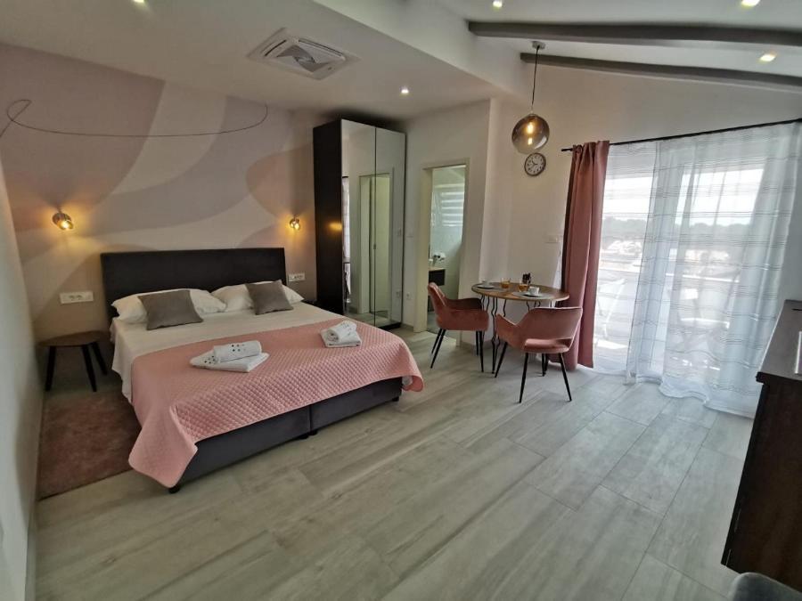 Ferienwohnung New Nikolina 4 Star Mali Lošinj Exterior foto