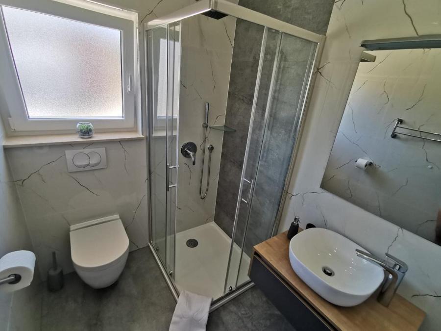 Ferienwohnung New Nikolina 4 Star Mali Lošinj Exterior foto