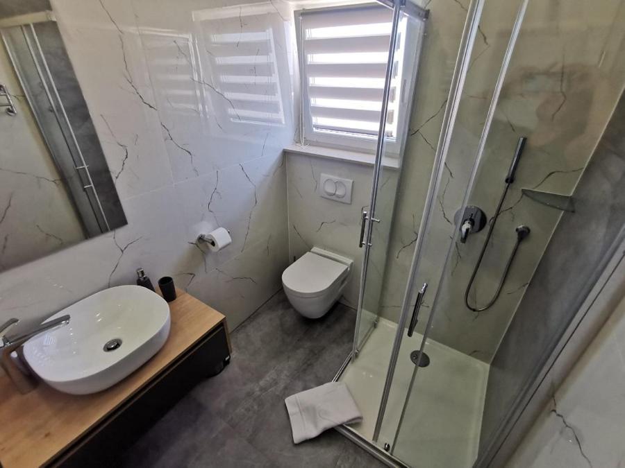 Ferienwohnung New Nikolina 4 Star Mali Lošinj Exterior foto