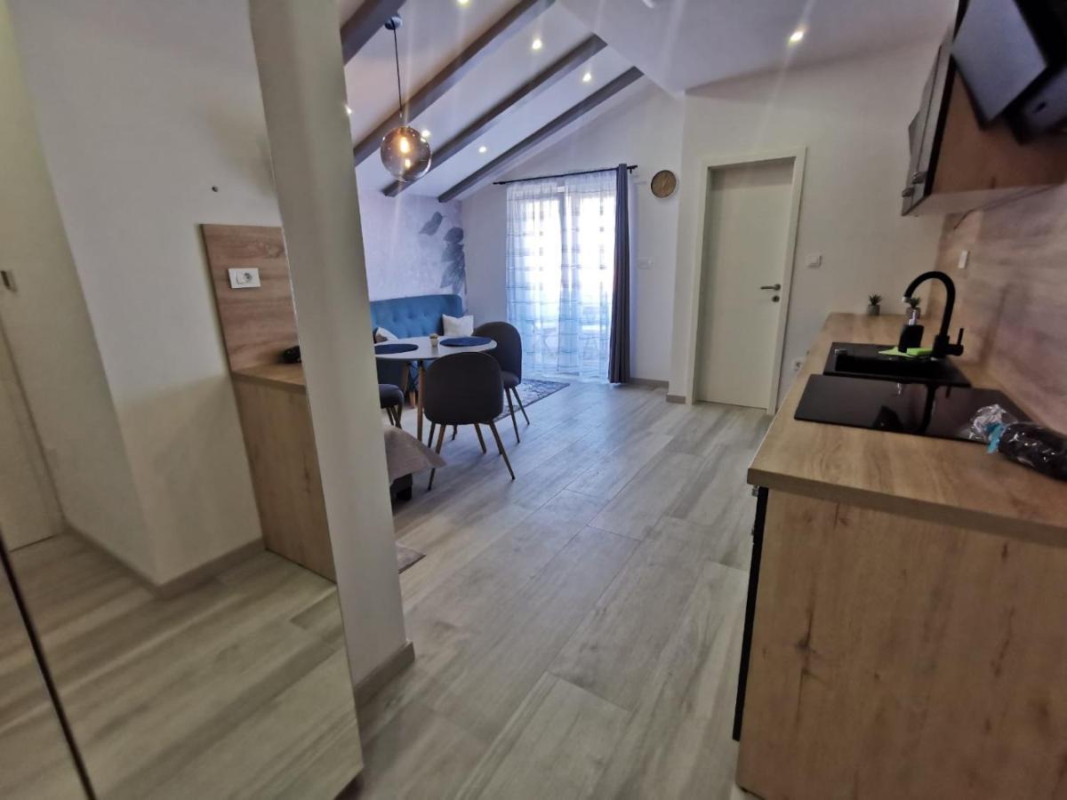 Ferienwohnung New Nikolina 4 Star Mali Lošinj Exterior foto
