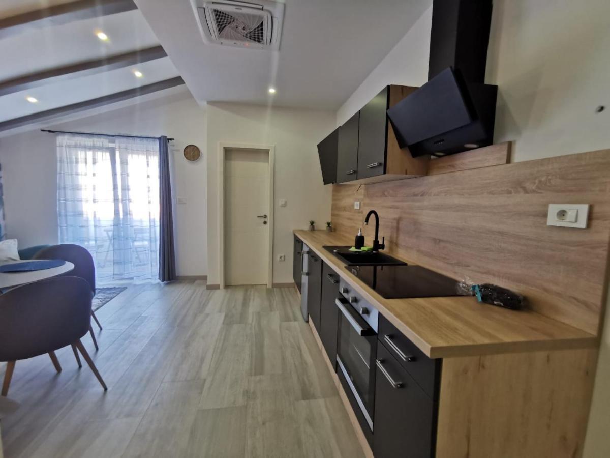Ferienwohnung New Nikolina 4 Star Mali Lošinj Exterior foto