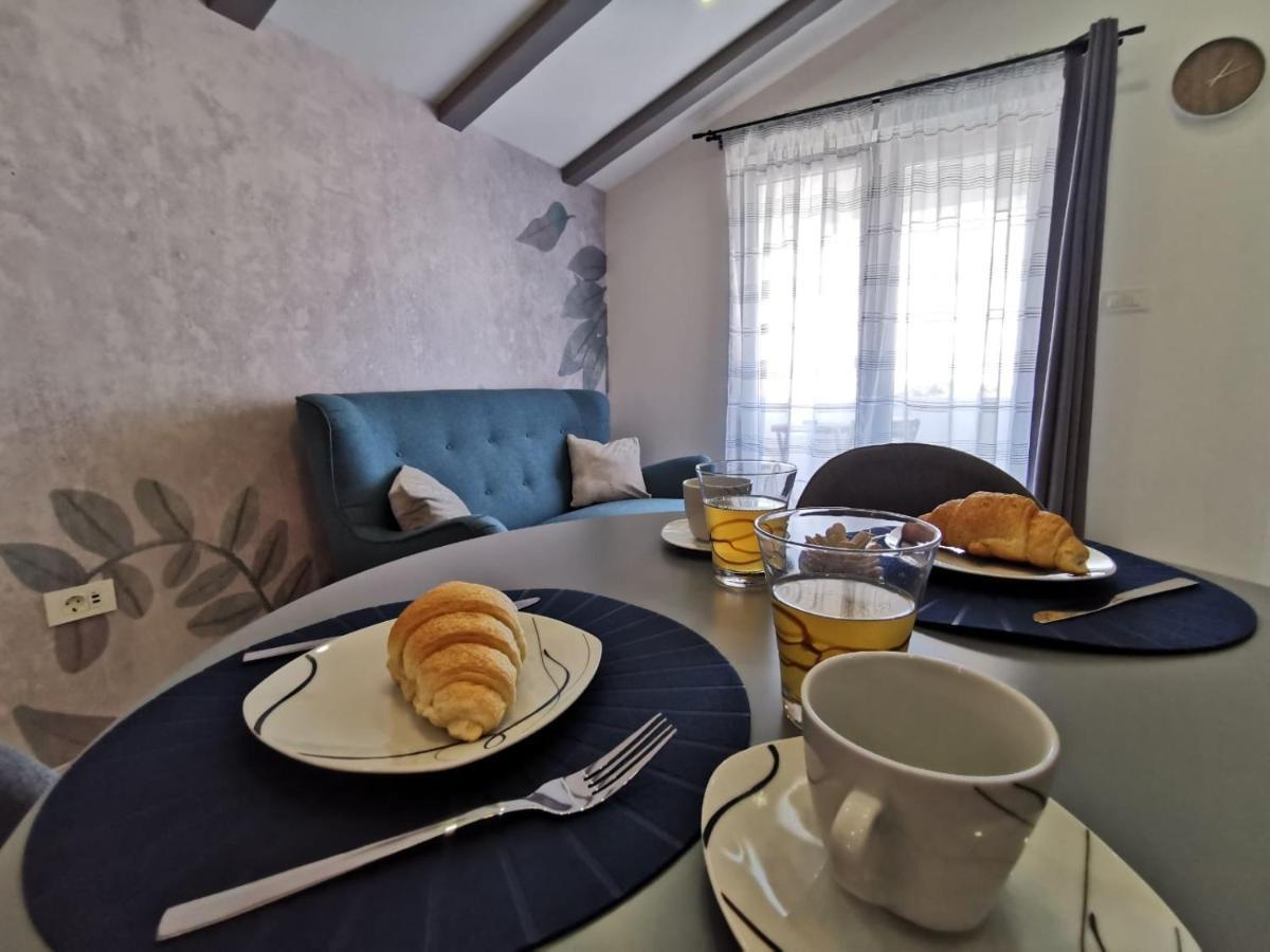 Ferienwohnung New Nikolina 4 Star Mali Lošinj Exterior foto